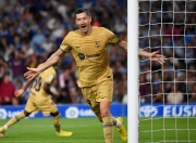 AYX-关于莱万多夫斯基在TL比赛中惊险取胜，战术调整引发热议！的信息