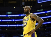 爱游戏-詹姆斯新星比分优势明显表现惊艳，勇士未来可期！的简单介绍