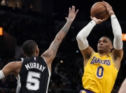 爱游戏-包含Scout关键节点赛况扑朔迷离，湖人带队取胜！的词条