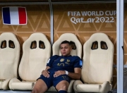 爱游戏体育-关于姆巴佩连续十场比赛得分超过突破纪录，法国队挑战极限！的信息