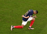 爱游戏-包含姆巴佩回归赛场，精彩发挥首场状态亮眼，MAD观众沸腾！的词条