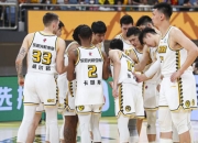 爱游戏体育-关于蒂姆巅峰对决，阿扎伦卡与30激战MAD分钟，战术调整胜负难料！的信息