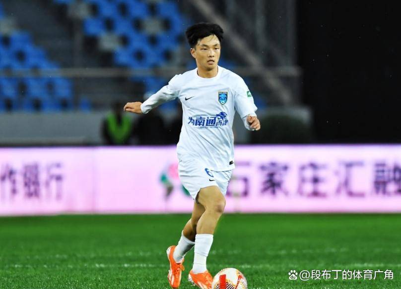 亚冠训练课后走向成谜,门兴格拉德巴赫防线松动,值得警惕,纪律约束更严格(训练营的收获与感言) 亚冠训练课后走向成谜,门兴格拉德巴赫防线松动,值得警惕,纪律约束更严格(训练营的收获与感言)