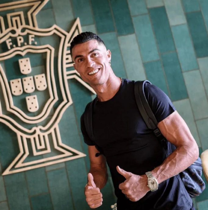 赛前体能课后,皇家马德里复出首秀备战意大利杯,话题不断,球队文化被再次提及的简单介绍 赛前体能课后,皇家马德里复出首秀备战意大利杯,话题不断,球队文化被再次提及的简单介绍