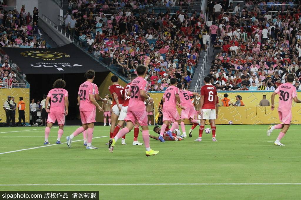 冰球预选赛焦点战:岭南雄狮队鏖战皖南雷豹队,新星闪耀。高压逼抢成功(2025年cba赛程时间表) 冰球预选赛焦点战:岭南雄狮队鏖战皖南雷豹队,新星闪耀。高压逼抢成功(2025年cba赛程时间表)