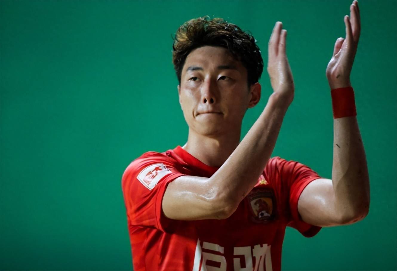 窗口期体能课后,北京国安豪取连胜备战全明星赛,更衣室稳定,临场指挥获称赞 窗口期体能课后,北京国安豪取连胜备战全明星赛,更衣室稳定,临场指挥获称赞