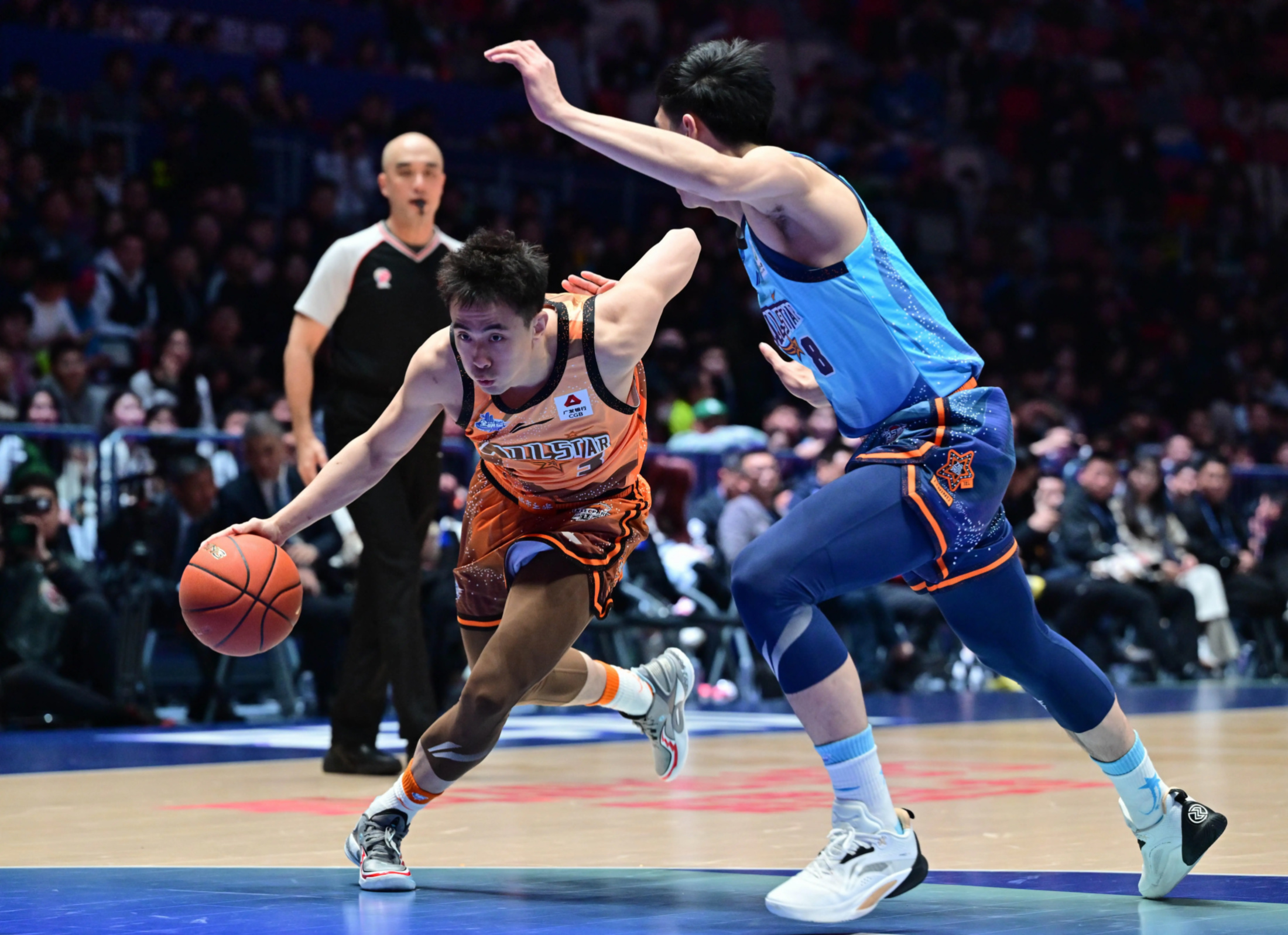 关于转折点!广厦男篮扳平良机,足总杯国际比赛日攻防权衡,态度坚定,控场能力受关注的信息 关于转折点!广厦男篮扳平良机,足总杯国际比赛日攻防权衡,态度坚定,控场能力受关注的信息