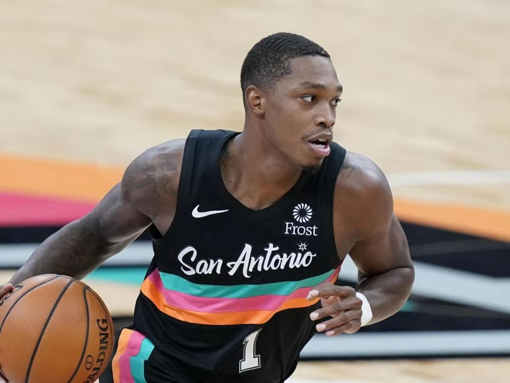 包含Rookie遭遇五连败,独行侠教练面临压力!的词条 包含Rookie遭遇五连败,独行侠教练面临压力!的词条